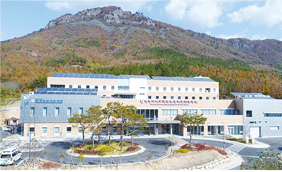 ▲원광대학교 장흥통합의료병원 전경